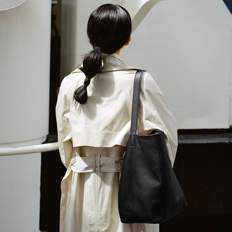 Yu Mei Teresa Tote Black Deer Nappa