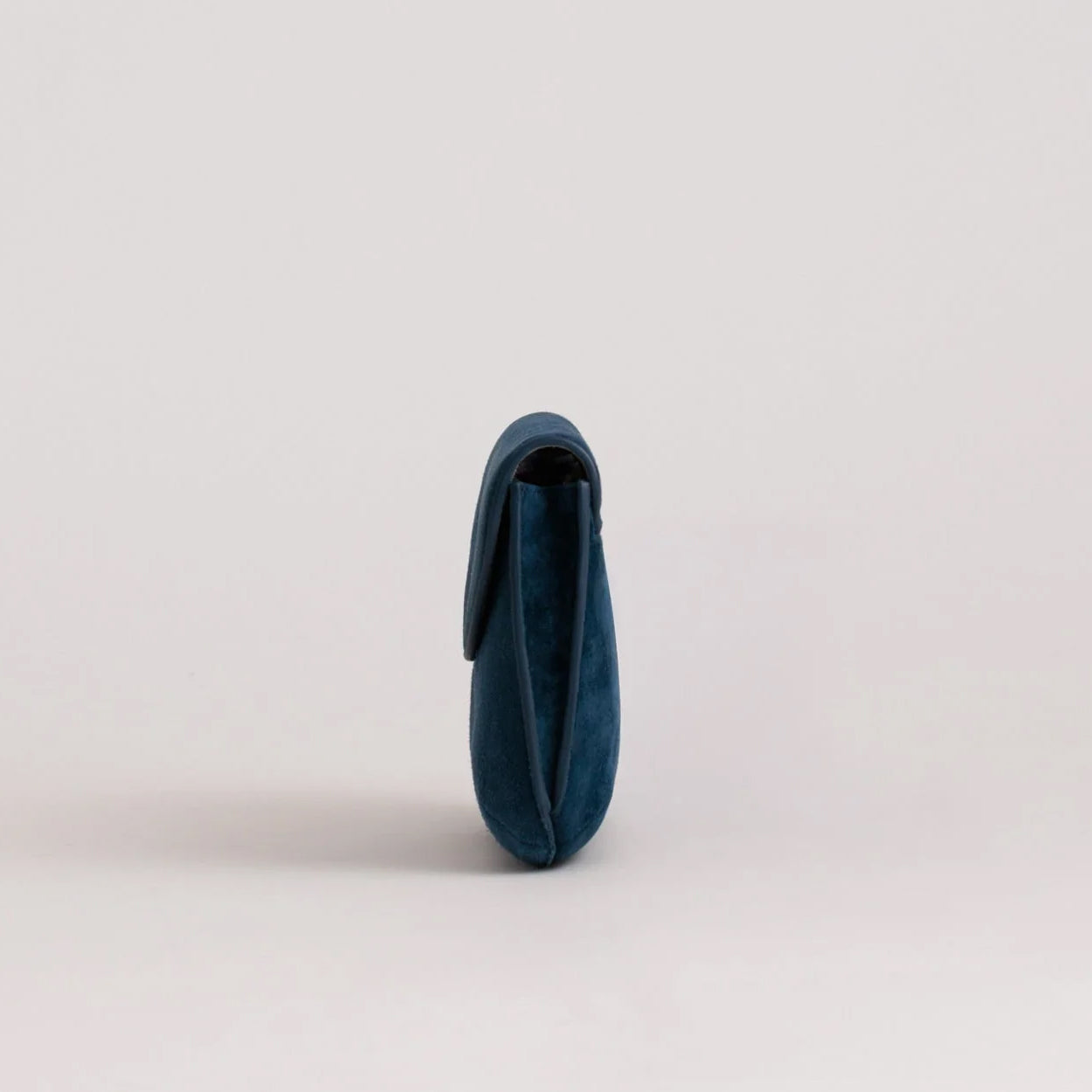 Yu Mei Keriana Clutch Blue Navy Suede